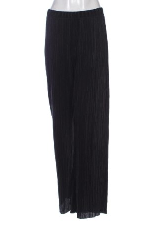 Pantaloni de femei Zara, Mărime M, Culoare Negru, Preț 73,49 Lei, #137927647