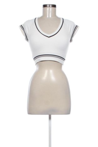 Top sport de damă. Oysho, Mărime S, Culoare Ecru, Preț 73,49 Lei, #137910262