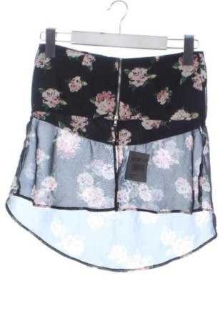 Top de femei Forever 21, Mărime XS, Culoare Multicolor, Preț 57,74 Lei, #137907479