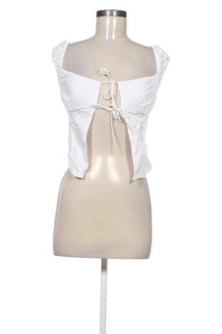 Дамски топ Bershka, Размер XS, Цвят Бял, Цена 11,00 €, #137922969