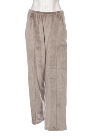 Dámske tepláky Nike, Veľkosť S, Farba Béžová, Cena  56,34 €, #137926123