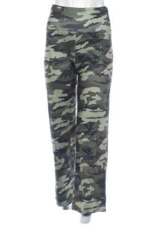 Pantaloni trening de femei Unbranded, Mărime M, Culoare Multicolor, Preț 53,00 Lei, #137927496