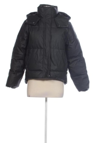 Дамско яке ONLY, Размер S, Цвят Черен, Цена 39,36 €, #137898207