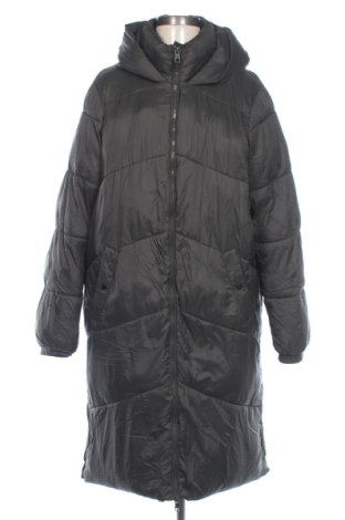 Дамско яке Vero Moda, Размер XXL, Цвят Черен, Цена 41,92 €, #137904629