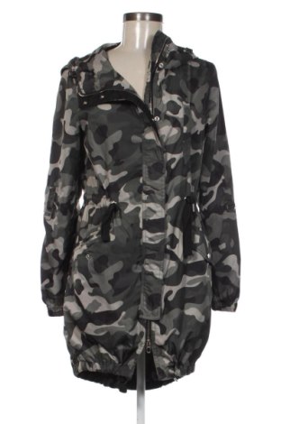 Дамско яке Bershka, Размер S, Цвят Многоцветен, Цена 14,00 €, #137922525