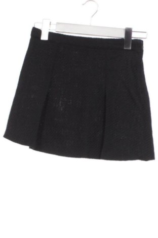 Детска пола H&M, Размер 7-8y/ 128-134 см, Цвят Черен, Цена 6,00 €, #137927076