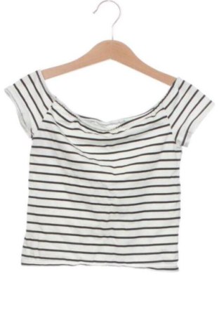 Tricou pentru copii H&M, Mărime 8-9y/ 134-140 cm, Culoare Multicolor, Preț 31,49 Lei, #137911583