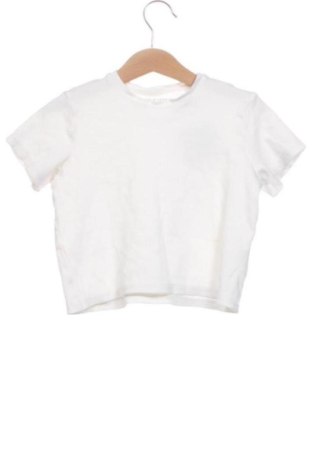 Tricou pentru copii Primark, Mărime 3-4y/ 104-110 cm, Culoare Alb, Preț 30,00 Lei, #137908518