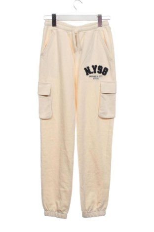 Kinder Sporthose LC Waikiki, Größe 10-11y/ 146-152 cm, Farbe Ecru, Preis 11,00 €, #137908721