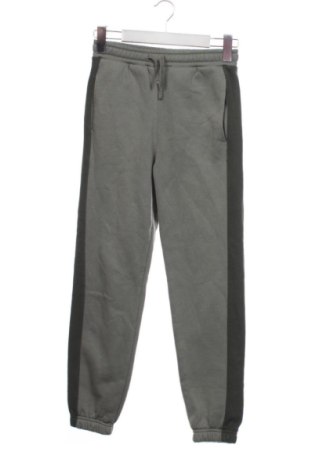Gyerek sport nadrág LC Waikiki, Méret 9-10y / 140-146 cm, Szín Sokszínű, Ár 4 255 Ft, #137913513