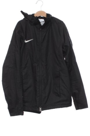 Gyerek dzseki Nike, Méret 14-15y / 168-170 cm, Szín Fekete, Ár 10 993 Ft, #137915234