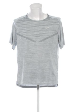 Tricou de bărbați Nike, Mărime L, Culoare Gri, Preț 196,32 Lei, #137925226