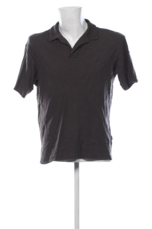 Tricou de bărbați Cropp, Mărime S, Culoare Maro, Preț 68,24 Lei, #137920603