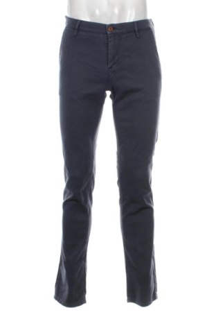 Pantaloni de bărbați Hugo Boss, Mărime M, Culoare Albastru, Preț 734,87 Lei, #137908432