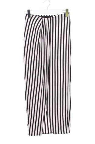 Spódnica Bershka, Rozmiar XS, Kolor Kolorowy, Cena 92,75 zł, #137908872