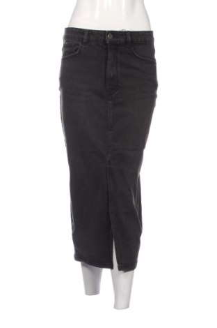 Φούστα Sinsay, Μέγεθος S, Χρώμα Μαύρο, Τιμή 13,00 €, #137929000