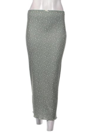 Φούστα Pull&Bear, Μέγεθος M, Χρώμα Πράσινο, Τιμή 12,00 €, #137932032