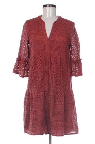 Рокля Vero Moda, Размер M, Цвят Червен, Цена 12,00 €, #137900658
