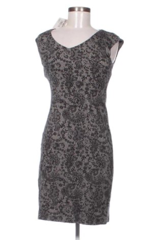 Rochie Dika, Mărime M, Culoare Multicolor, Preț 120,73 Lei, #137903623