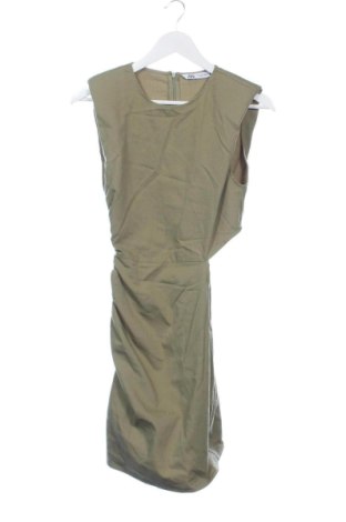 Šaty  Zara, Veľkosť S, Farba Zelená, Cena  19,00 €, #137907249