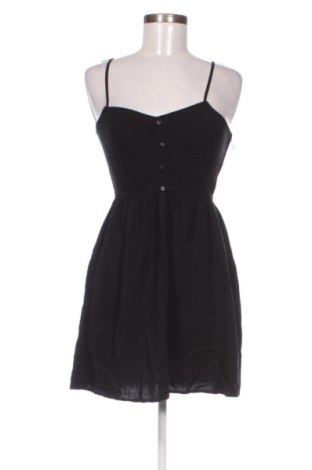 Rochie Stradivarius, Mărime S, Culoare Negru, Preț 73,49 Lei, #137911410