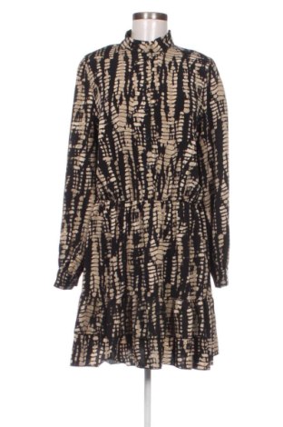 Rochie SHEIN, Mărime XL, Culoare Multicolor, Preț 47,24 Lei, #137912249