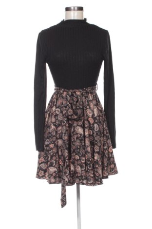 Rochie SHEIN, Mărime M, Culoare Multicolor, Preț 49,33 Lei, #137912862