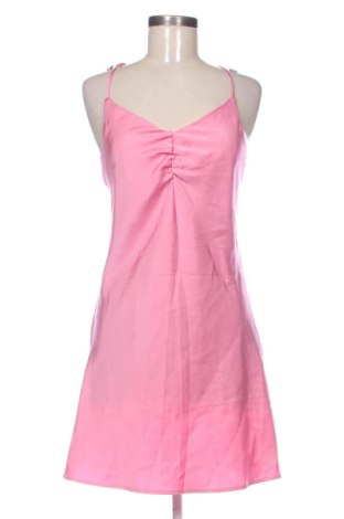 Rochie Cropp, Mărime M, Culoare Roz, Preț 105,00 Lei, #137918313
