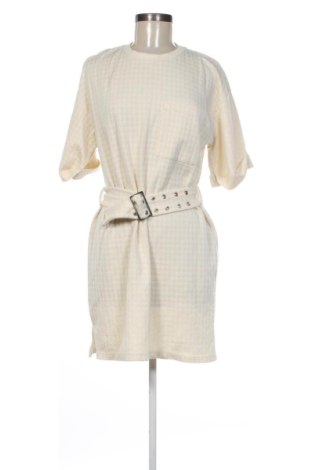 Šaty  Bershka, Veľkosť L, Farba Kremová, Cena  35,26 €, #137921005
