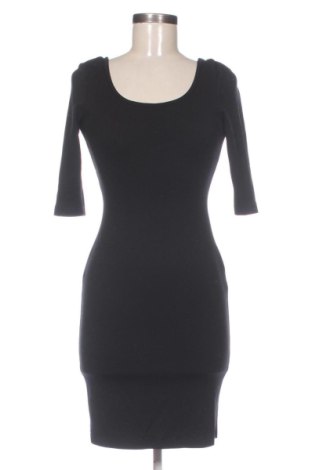 Rochie Bershka, Mărime S, Culoare Negru, Preț 52,49 Lei, #137921685