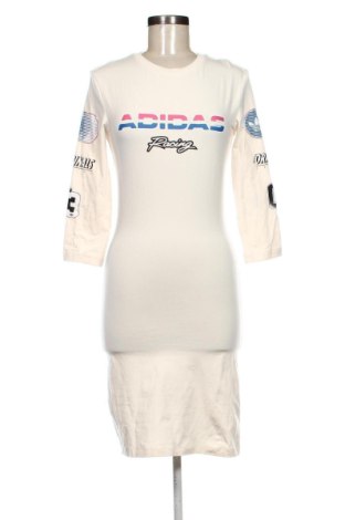 Ruha Adidas, Méret S, Szín Ekrü
, Ár 13 121 Ft, #137923549