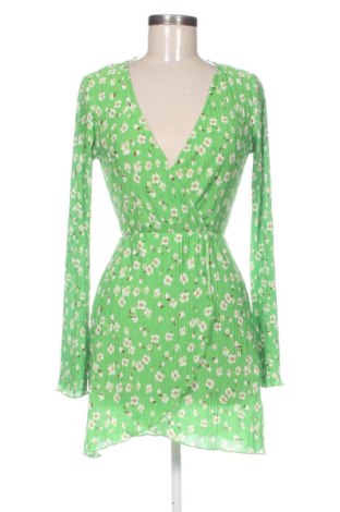 Ruha Pull&Bear, Méret S, Szín Zöld, Ár 3 191 Ft, #137931158