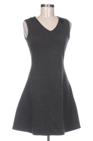Ruha Unbranded, Méret M, Szín Szürke, Ár 3 546 Ft, #137934762