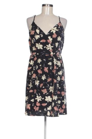 Rochie SHEIN, Mărime XL, Culoare Multicolor, Preț 61,00 Lei, #137942157
