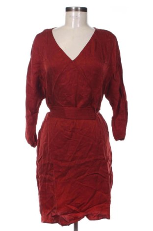 Sukienka Massimo Dutti, Rozmiar M, Kolor Czerwony, Cena 138,72 zł, #137944844