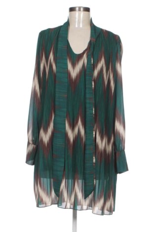 Rochie NEW COLLECTION, Mărime M, Culoare Multicolor, Preț 73,49 Lei, #137912579