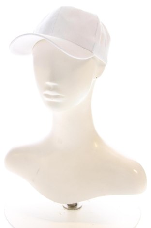 Căciulă Unbranded, Culoare Alb, Preț 60,00 Lei, #137924347