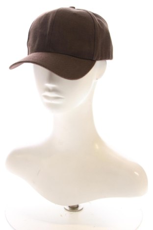 Căciulă Unbranded, Culoare Maro, Preț 59,00 Lei, #137924367
