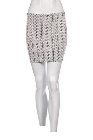 Пола Atmosphere, Размер M, Цвят Многоцветен, Цена 4,09 €