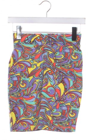 Пола Unbranded, Размер S, Цвят Многоцветен, Цена 6,64 €