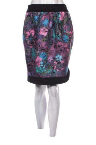 Sukně Unbranded, Velikost M, Barva Vícebarevné, Cena  369,00 Kč