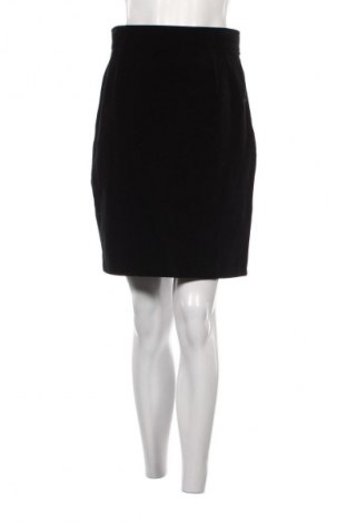 Spódnica Cartoon, Rozmiar M, Kolor Czarny, Cena 6,99 zł