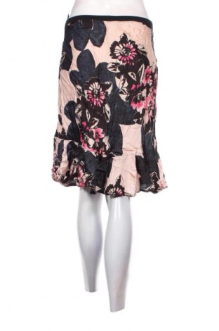 Пола Mango, Размер L, Цвят Многоцветен, Цена 4,09 €