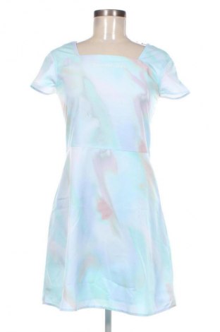 Rochie Calvin Klein Jeans, Mărime M, Culoare Multicolor, Preț 110,99 Lei