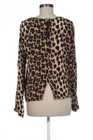 Дамска блуза B.Young, Размер L, Цвят Многоцветен, Цена 11,89 €