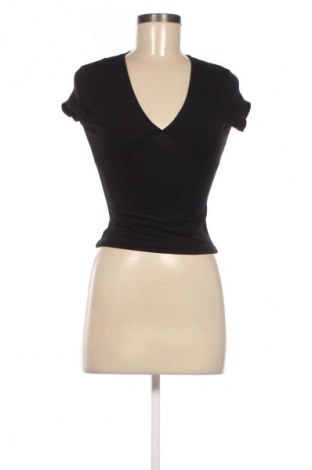 Dámská halenka BATIK, Velikost XS, Barva Černá, Cena  49,00 Kč