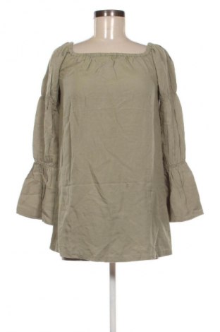 Damen Shirt Bershka, Größe XS, Farbe Grün, Preis 3,99 €