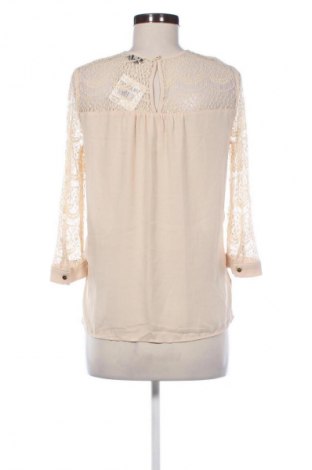 Dámská halenka Forever 21, Velikost M, Barva Krémová, Cena  79,00 Kč