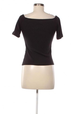 Dámská halenka H&M, Velikost M, Barva Černá, Cena  179,00 Kč