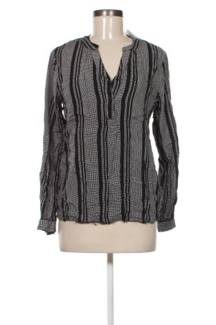 Γυναικεία μπλούζα Kaffe, Μέγεθος M, Χρώμα Πολύχρωμο, Τιμή 1,99 €